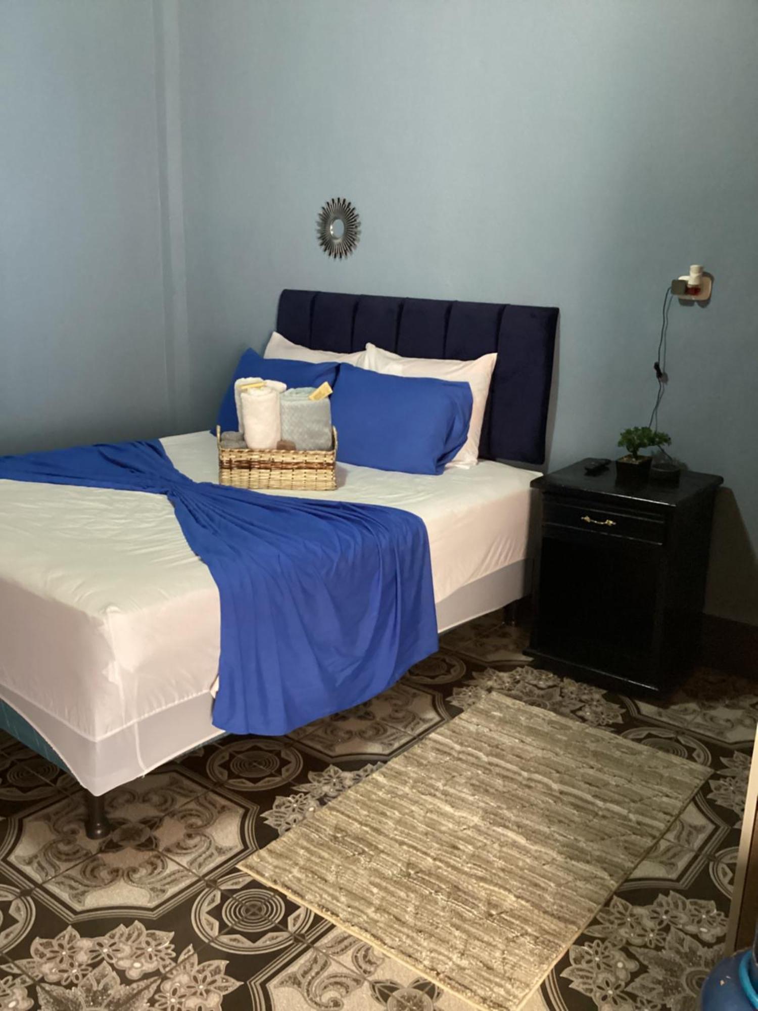 Casa Victoria Apartment San Benito Ngoại thất bức ảnh