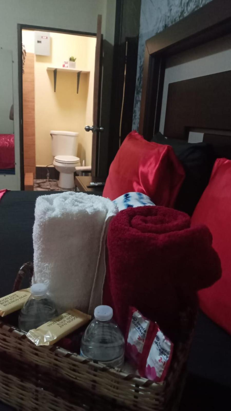 Casa Victoria Apartment San Benito Ngoại thất bức ảnh