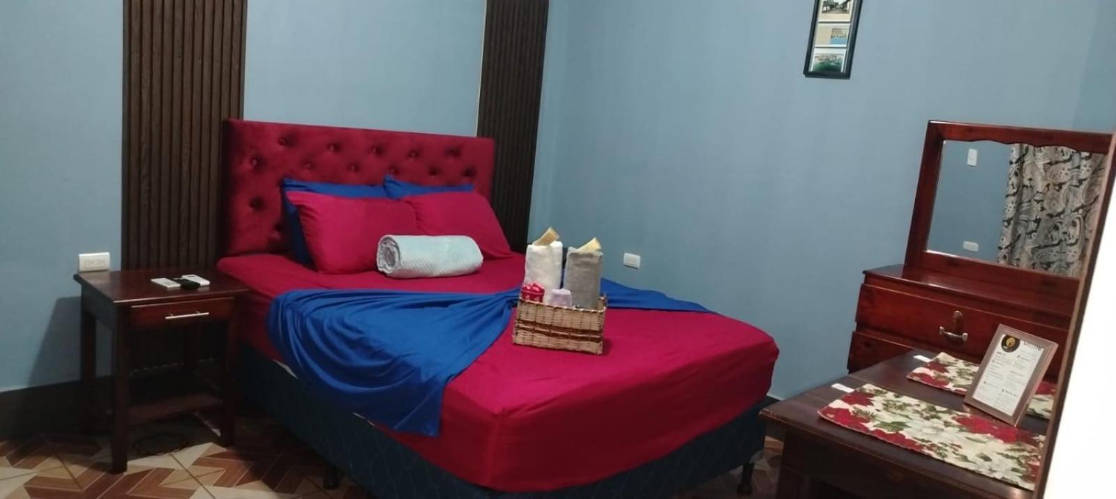 Casa Victoria Apartment San Benito Phòng bức ảnh