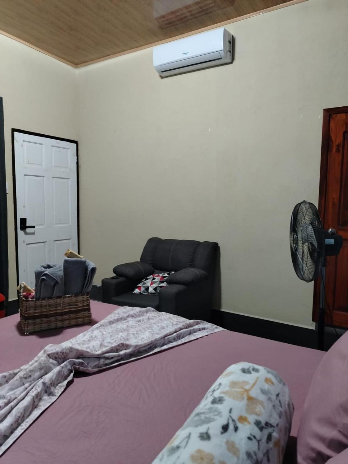 Casa Victoria Apartment San Benito Phòng bức ảnh