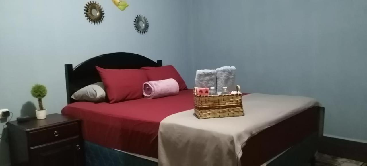 Casa Victoria Apartment San Benito Ngoại thất bức ảnh